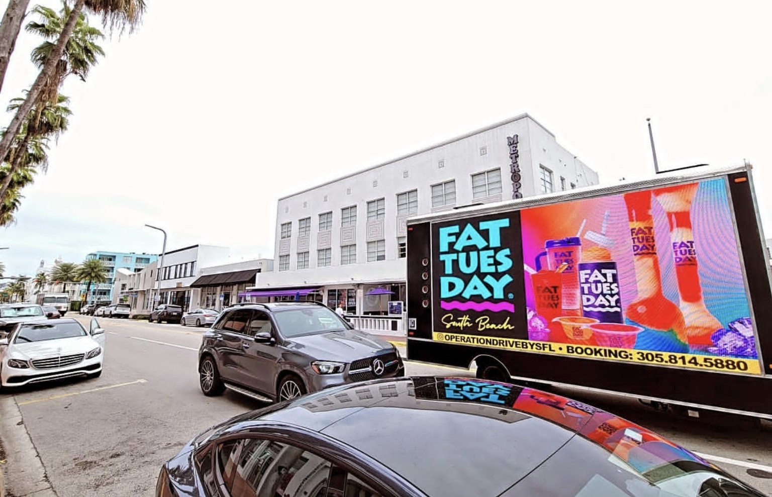 Fat Tuesday digital mobile billboard campaign — Fat Tuesday drink creative in South Beach